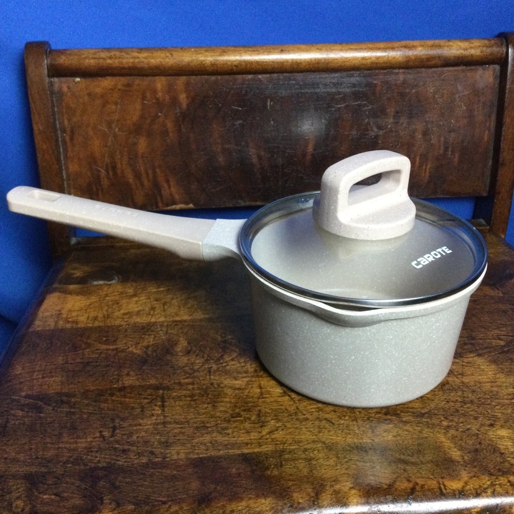 Carote Cooking Pot with lid 1.5 Liter or 6 Cup
